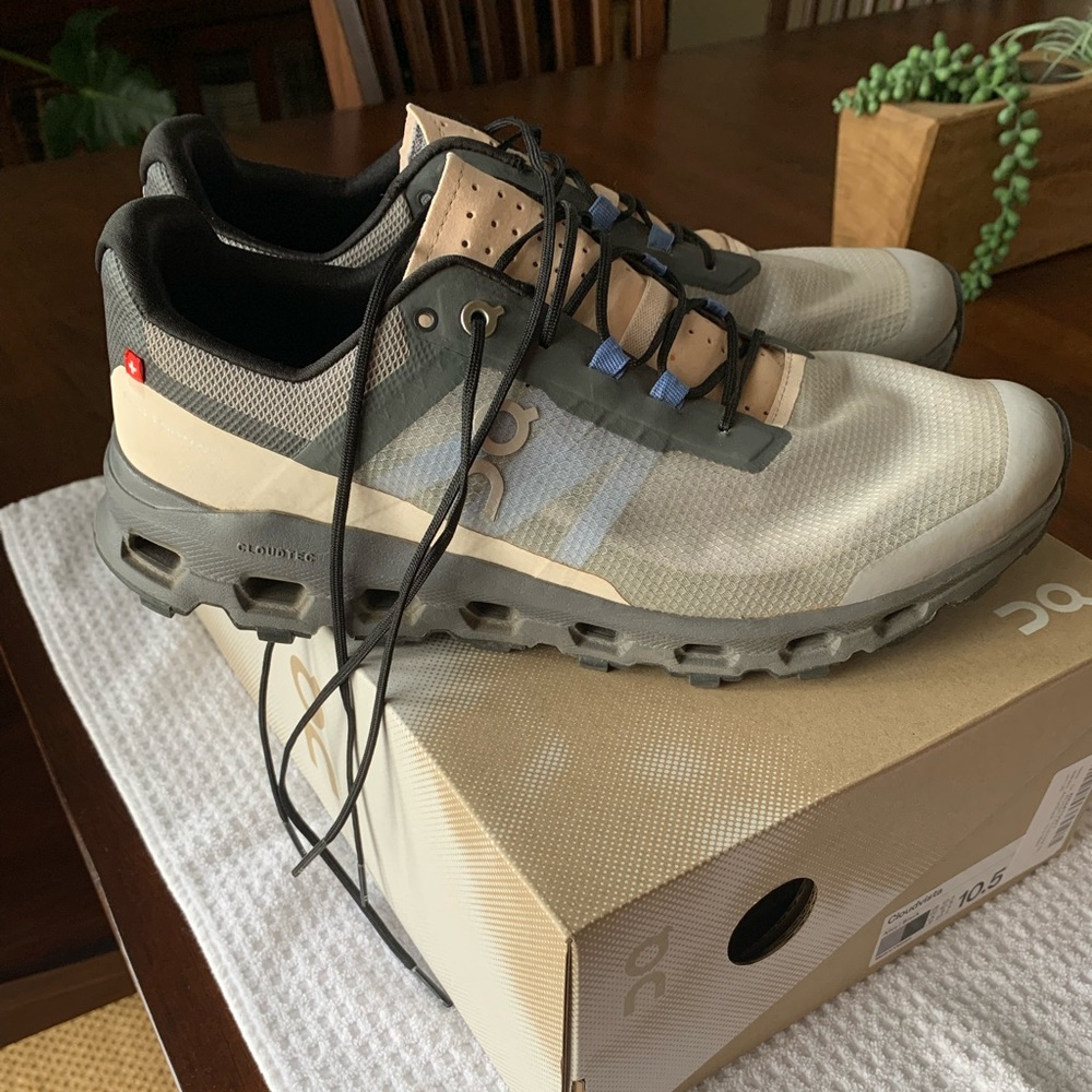 On Cloudvista Women’s Alloy/Black 10.5